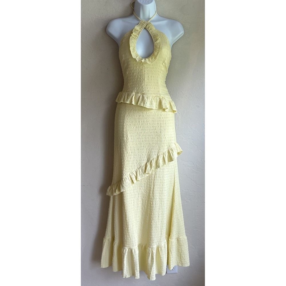 Ruffled Halter Maxi Dress L NWT Butter Yellow Romantic Soft Girl Coastal Resort